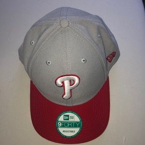 Philadelphia Phillies Adjustable Hat